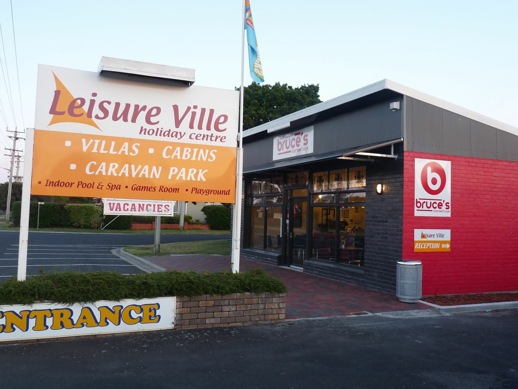 Leisure Ville Holiday Centre Wynyard Extérieur photo